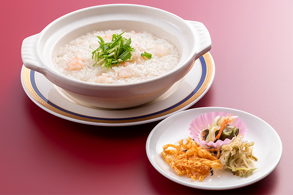 Rice porridge in seafood （with pickles）