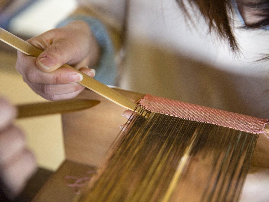 精緻な美しさを堪能するひととき～日本手芸の極致『手織り佐賀錦』体験プラン（朝食付）